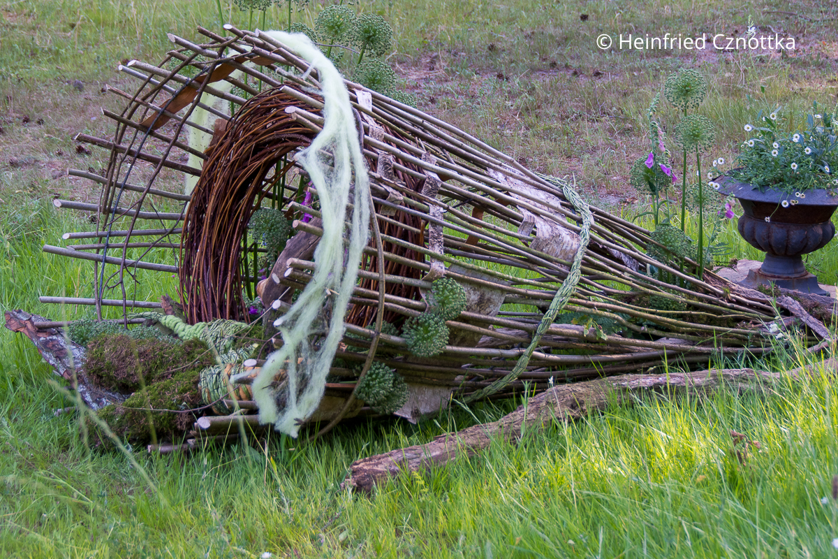 Werkstück aus der floralen Ausstellung "Zauberwelten"
