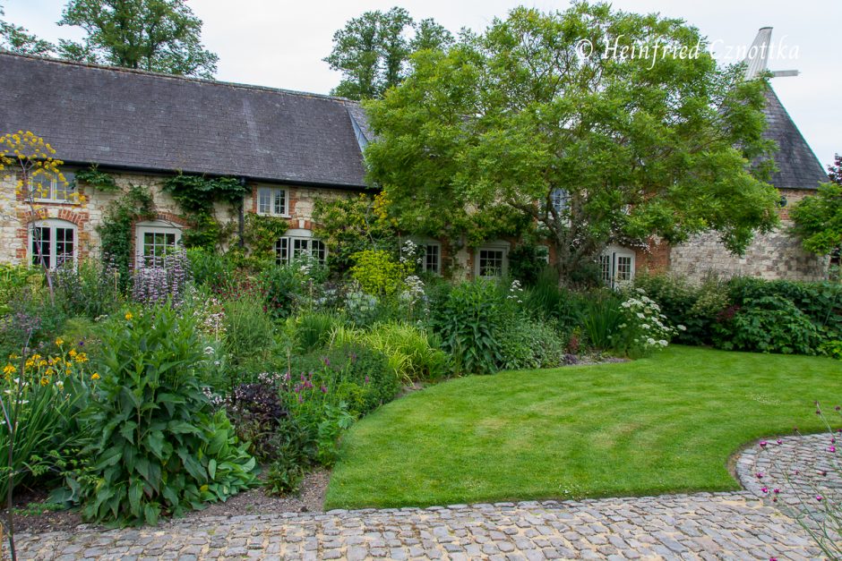 Struktur Teil 1: Das Rückgrat des Gartens – Einfach Garten