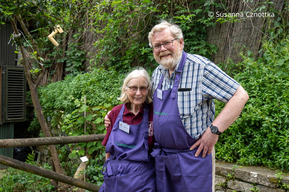 Jill und Alun Whitehead, Iris-Liebhaber aus England