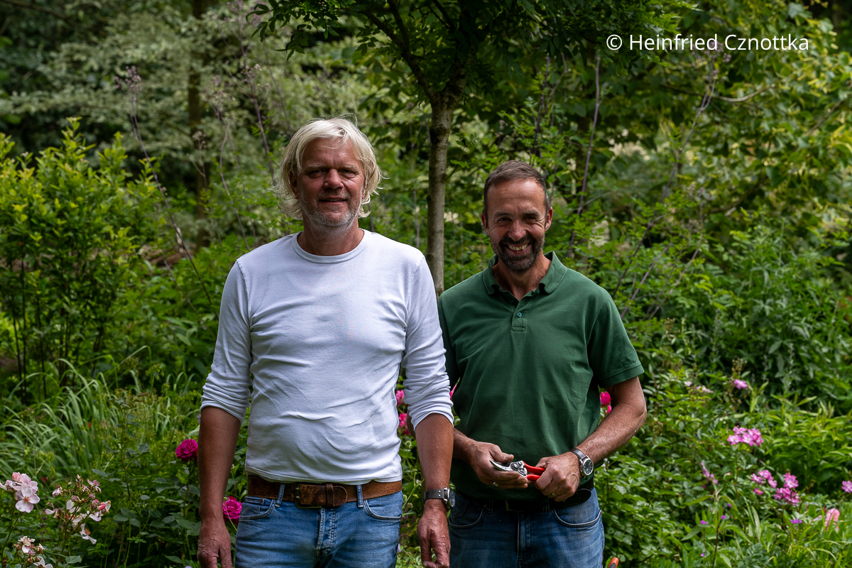 Leidenschaftliche Gärtner im Landhausgarten Borggreve: Christian Borggreve und Marc Sommer